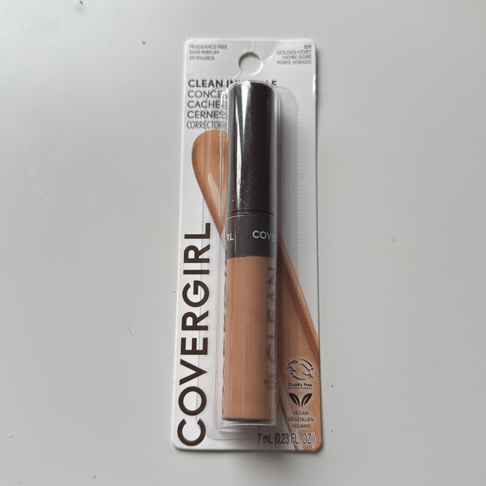 NWT FREE WITH ANY PURCHASE Covergirl clean invisible concealer 109